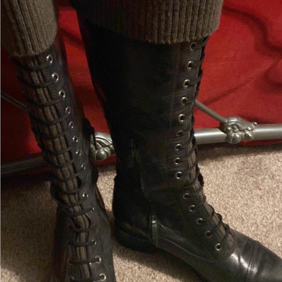 Cole Haan sweater lined leather winter boots - Picture 3 of 4